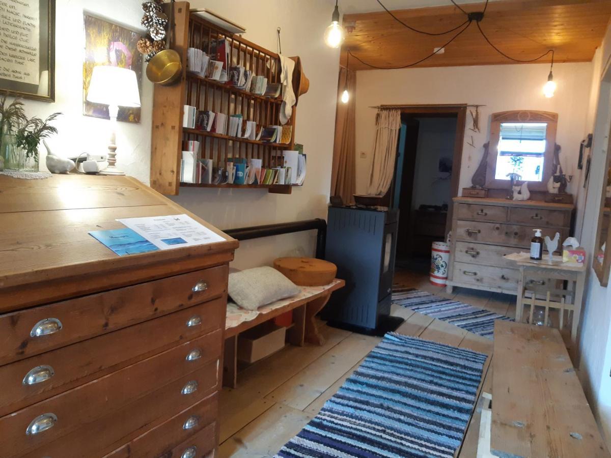 Bed & Breakfast Dolomiti Bey Haus Pinter Assling エクステリア 写真